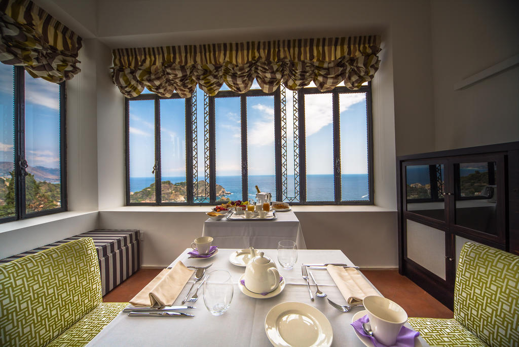Villa Mon Repos ตาออร์มินา ภายนอก รูปภาพ
